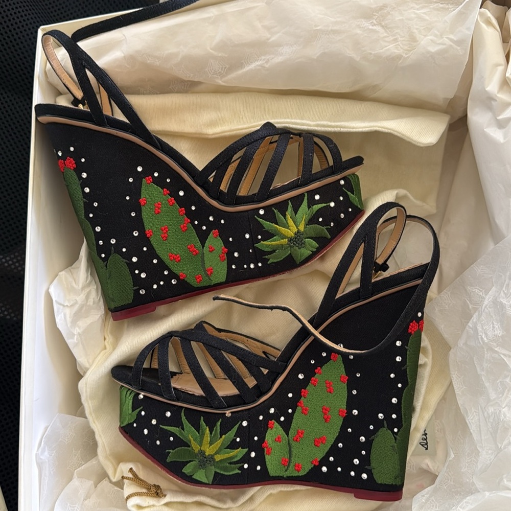 Charlotte Olympia “desert night” Meredith wedges 35.5 - Picture 4 of 7
